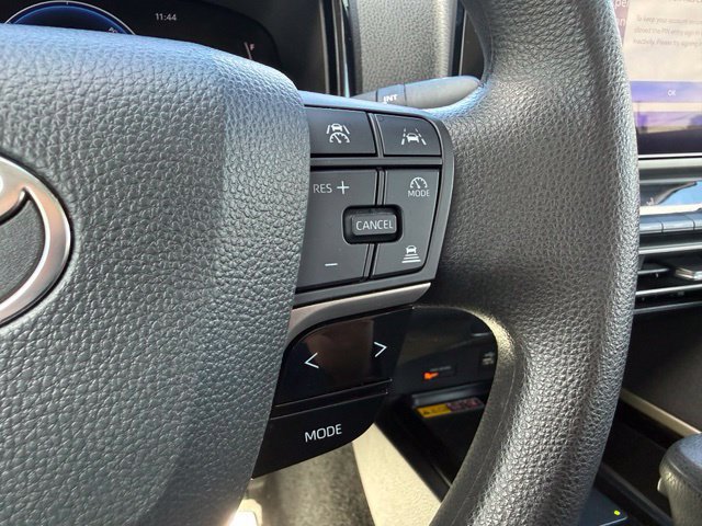 Used 2025 Toyota Camry LE FWD image 40
