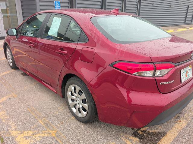 Used 2025 Toyota Corolla LE FWD image 7