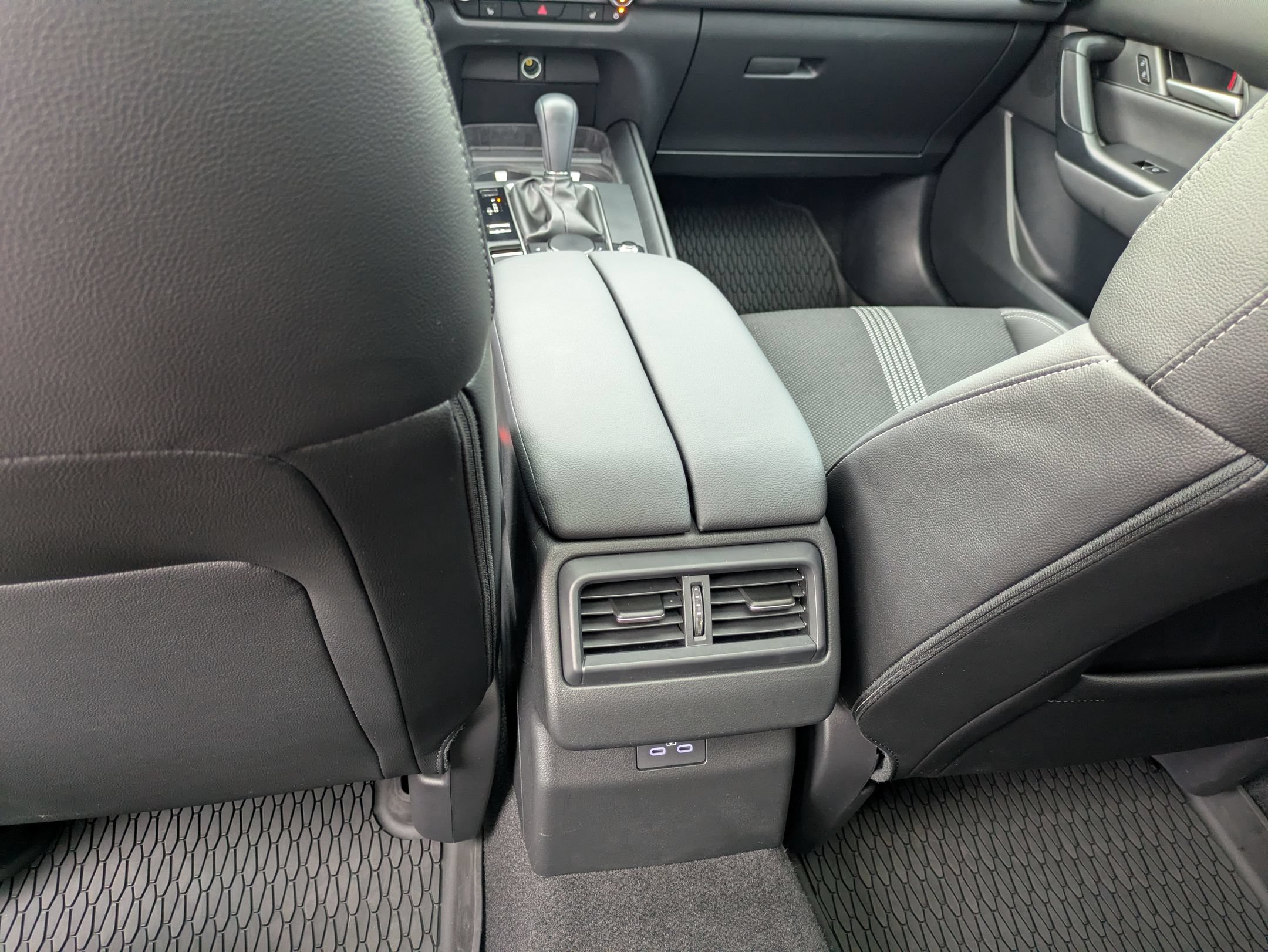 Used 2025 MAZDA CX-50 AWD 2.5 S w/ Weather Package image 28