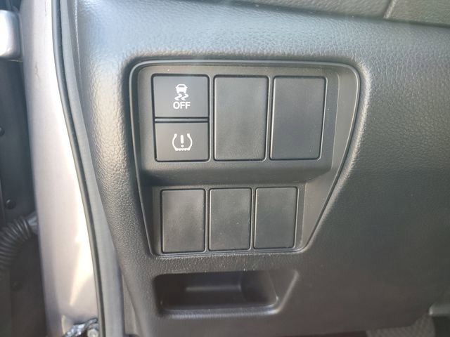 Used 2018 Honda CR-V LX image 19