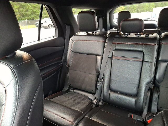 Certified 2022 Ford Explorer ST-Line w/ Class IV Trailer Tow Package AWD/4WD image 12