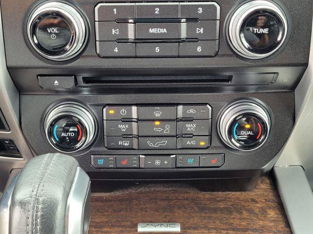 Certified 2017 Ford F150 Platinum w/ Equipment Group 701A Luxury RWD image 27
