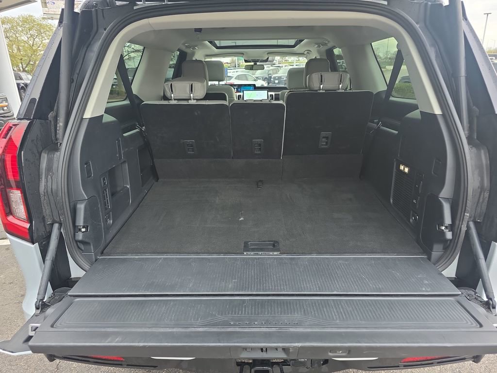 Certified 2025 Ford Expedition Max Active AWD/4WD image 13