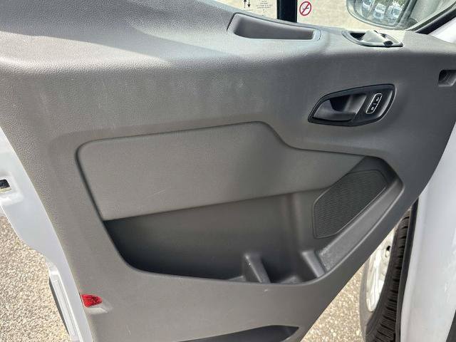 Certified 2025 Ford Transit 250 Low Roof w/ Exterior Upgrade Package RWD image 23