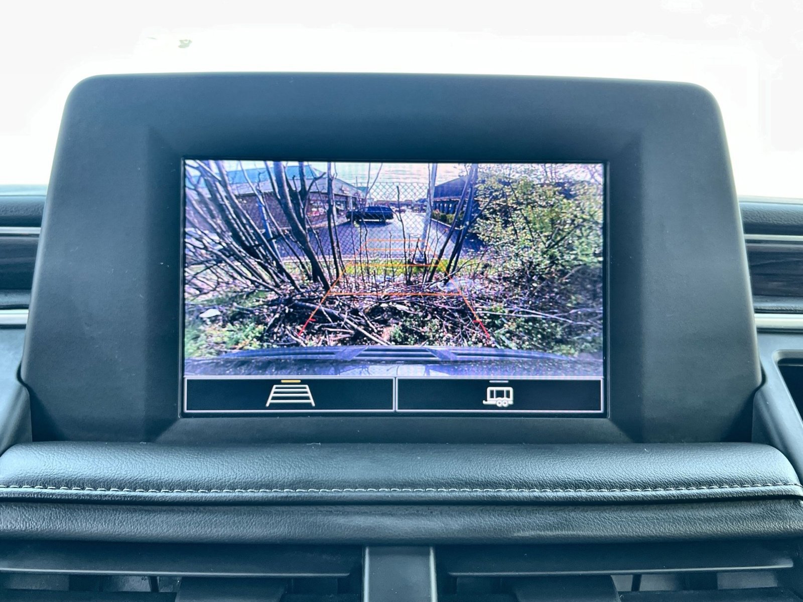 Used 2023 Chevrolet Suburban LS image 19