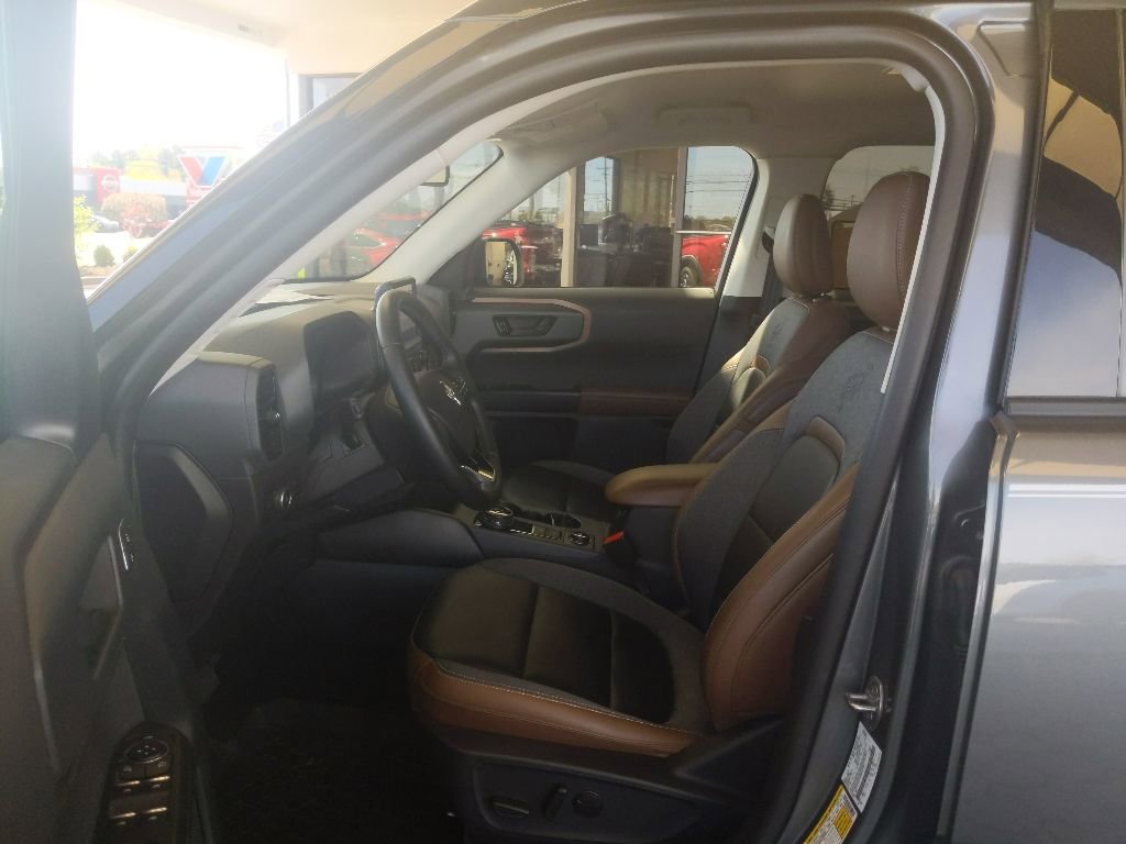 Certified 2024 Ford Bronco Sport Outer Banks w/ Tech Package AWD/4WD image 12