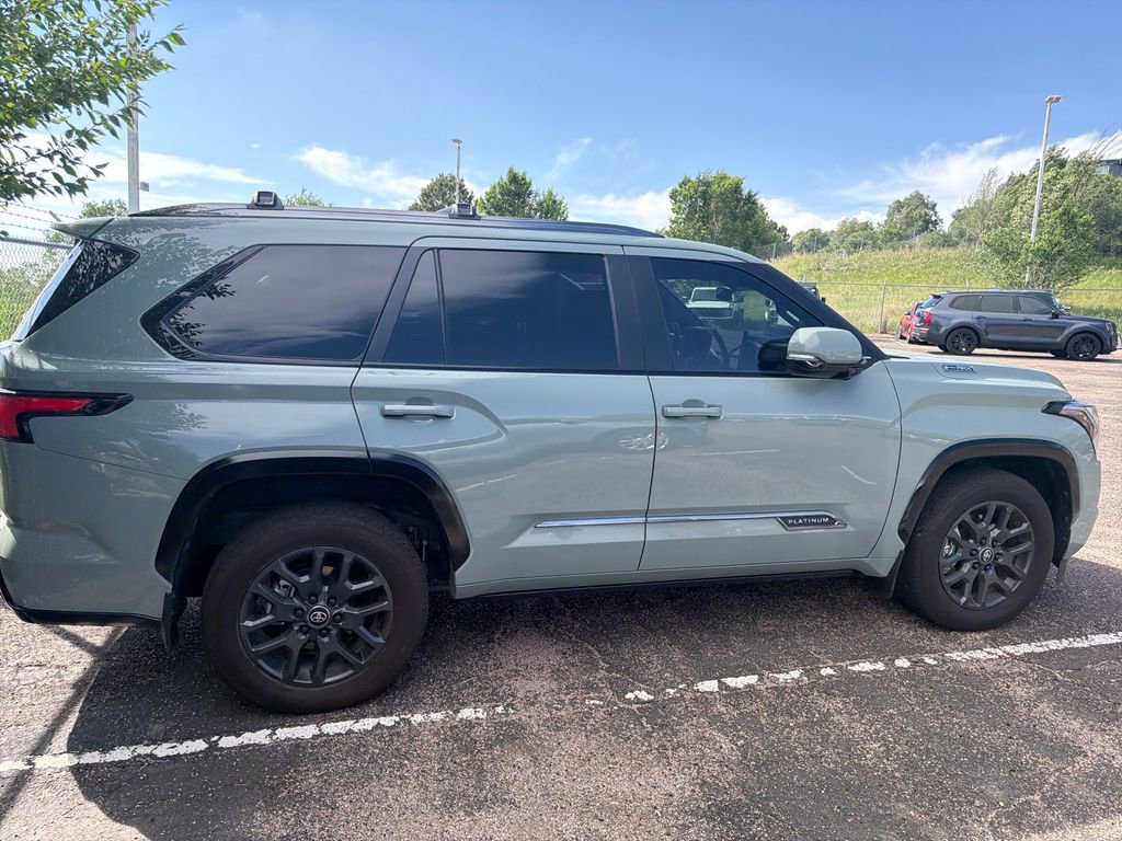 Used 2026 Toyota Sequoia Platinum AWD/4WD image 6