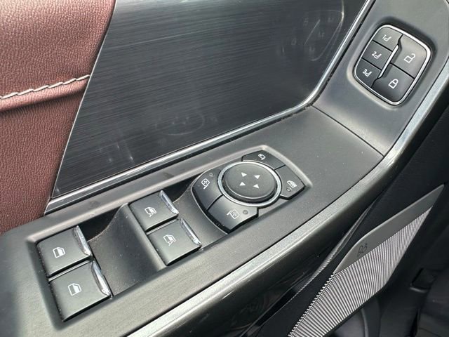 Certified 2023 Ford F150 Lariat w/ Equipment Group 502A High image 27