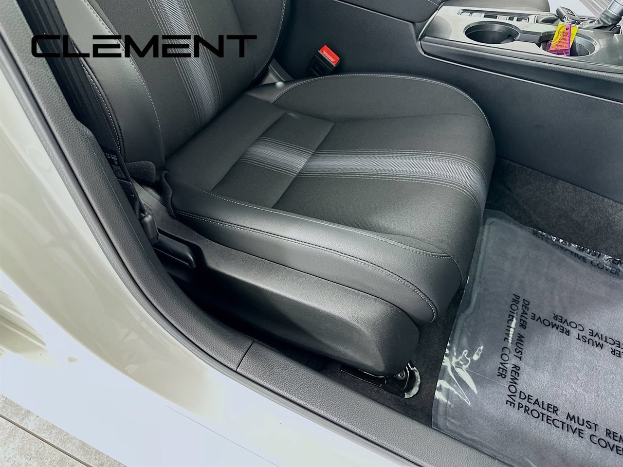 Used 2025 Honda Civic Sport image 30