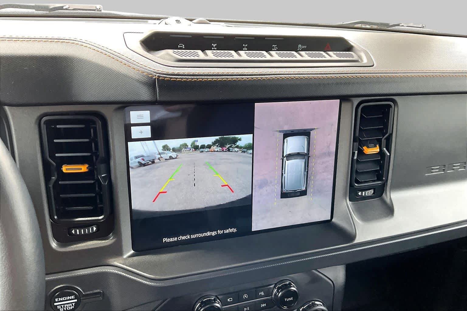 Certified 2024 Ford Bronco Badlands AWD/4WD image 25
