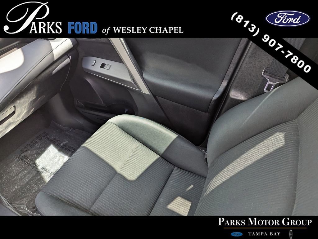 Used 2017 Toyota RAV4 LE image 13
