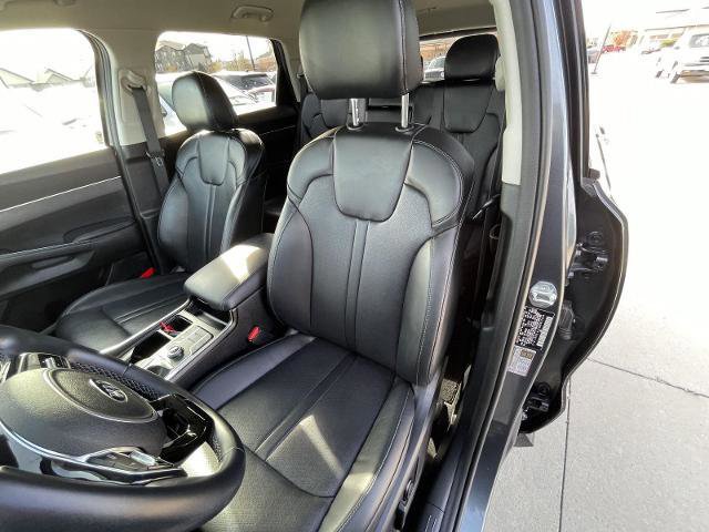 Used 2021 Kia Sorento S image 17
