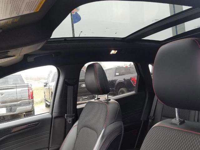 Certified 2023 Ford Escape ST-Line Select w/ Tech Pack #1 image 15