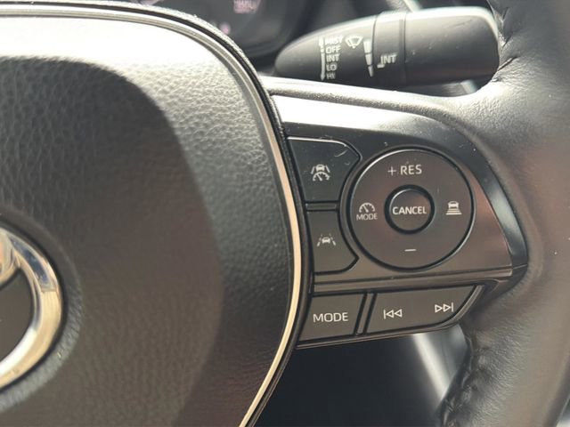 Used 2024 Toyota Corolla SE FWD image 23