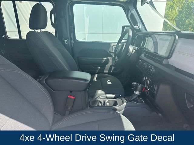 Used 2024 Jeep Wrangler Unlimited image 30