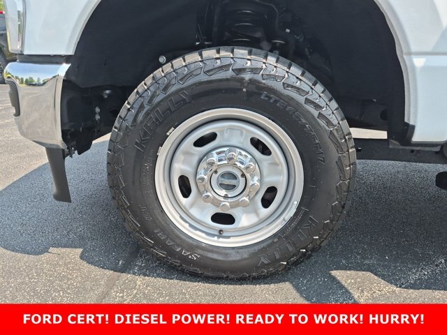 Certified 2024 Ford F250 XL w/ FX4 Off-Road Package AWD/4WD image 9