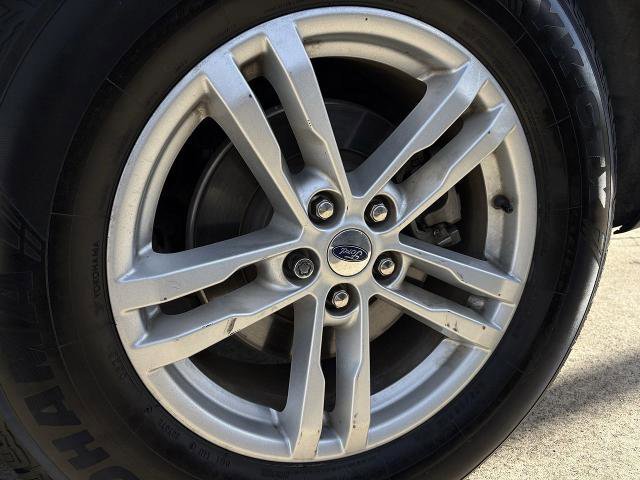 Certified 2021 Ford Explorer XLT image 11