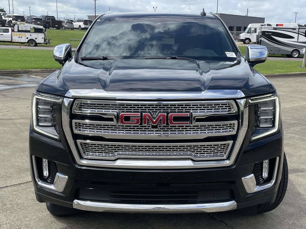Used 2023 GMC Yukon SLT AWD/4WD image 8