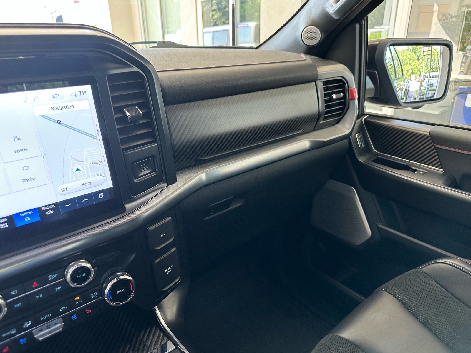 Certified 2025 Ford F150 Raptor AWD/4WD image 36