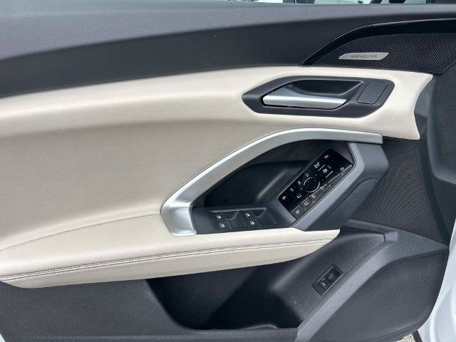 Used 2025 Audi Q5 Prestige AWD/4WD image 28