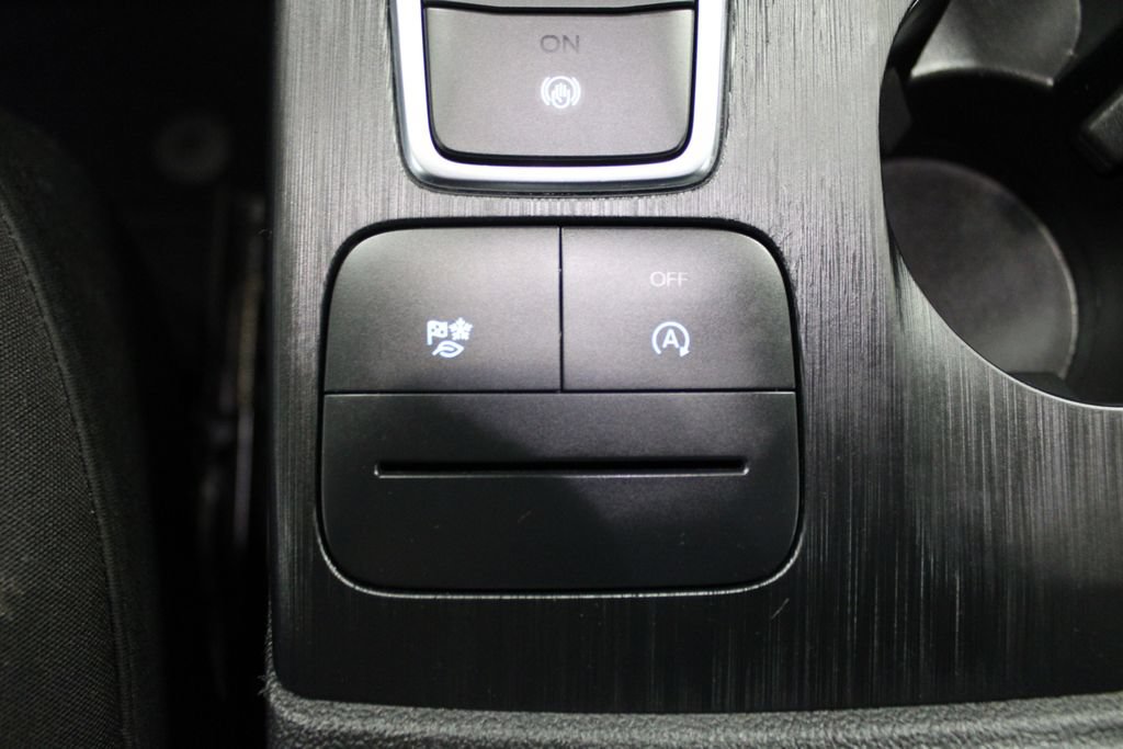 Certified 2024 Ford Escape Active w/ Cold Weather Package FWD image 34