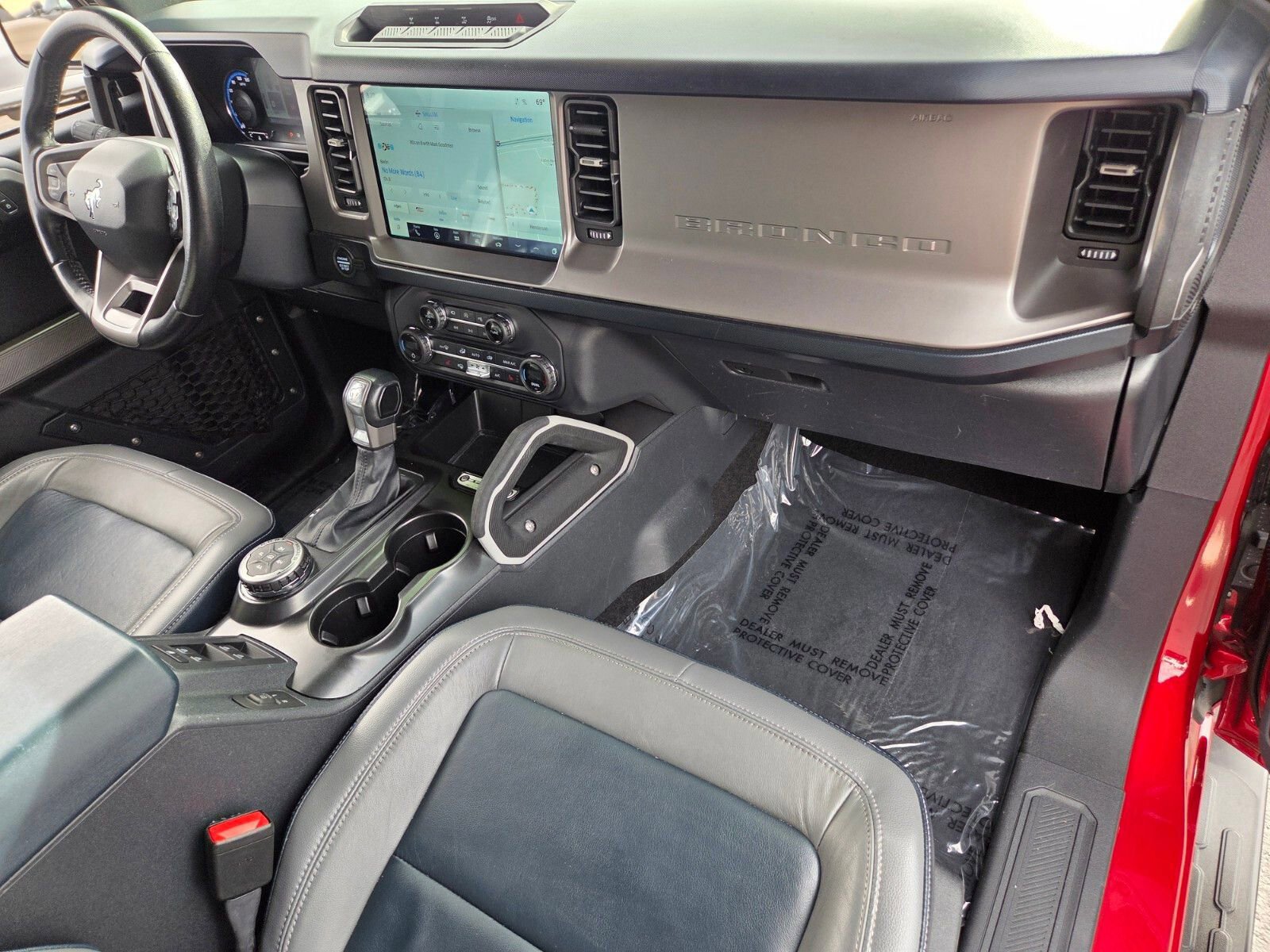 Certified 2021 Ford Bronco Outer Banks w/ Sasquatch Package image 16