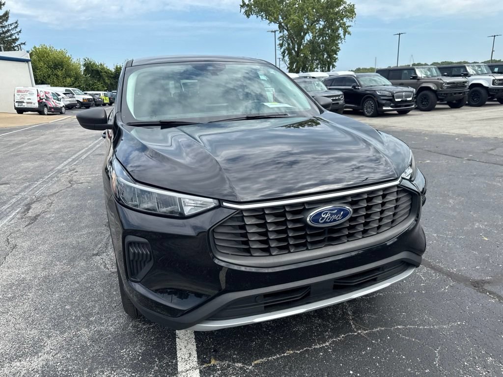 Certified 2024 Ford Escape Active AWD/4WD image 49