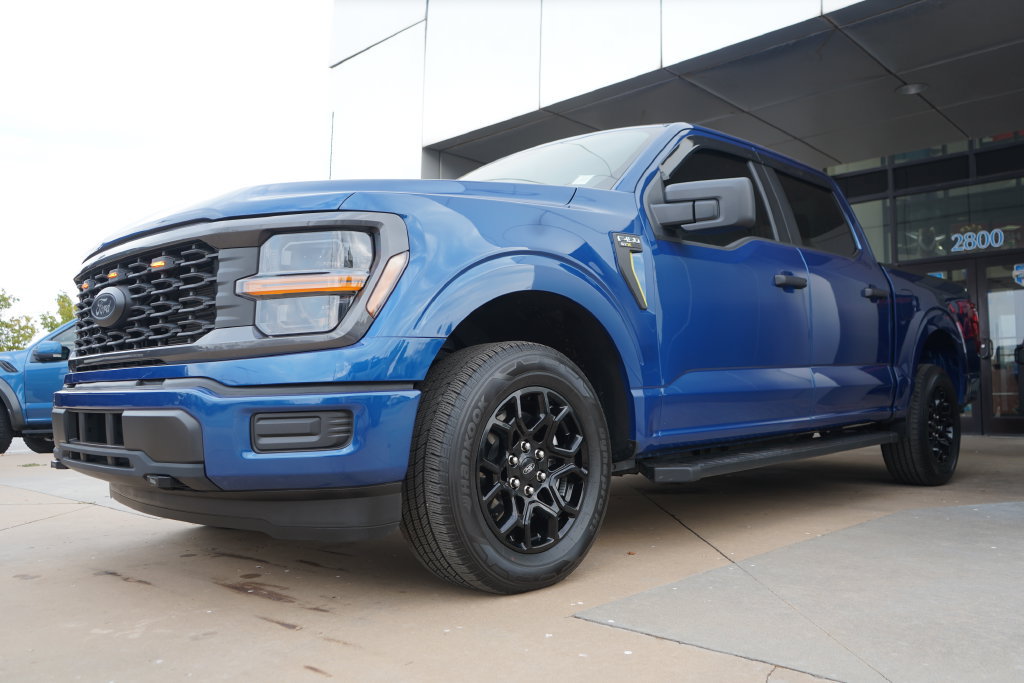 Certified 2025 Ford F150 STX RWD image 5