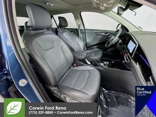 Used 2023 Kia Niro SX Touring image 34