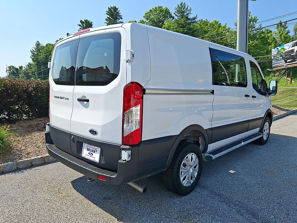 Certified 2025 Ford Transit 250 Low Roof w/ Exterior Upgrade Package RWD image 31