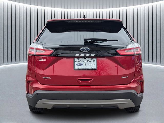 Certified 2022 Ford Edge SEL w/ Convenience Package image 3