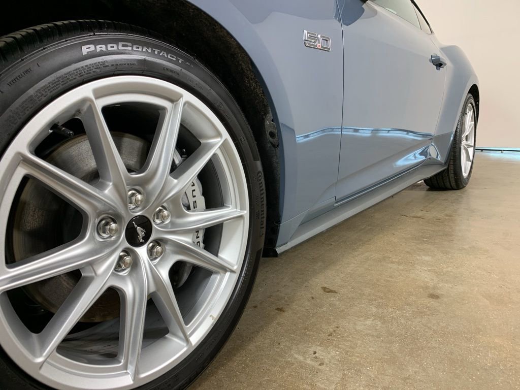 Certified 2025 Ford Mustang GT Premium RWD image 2