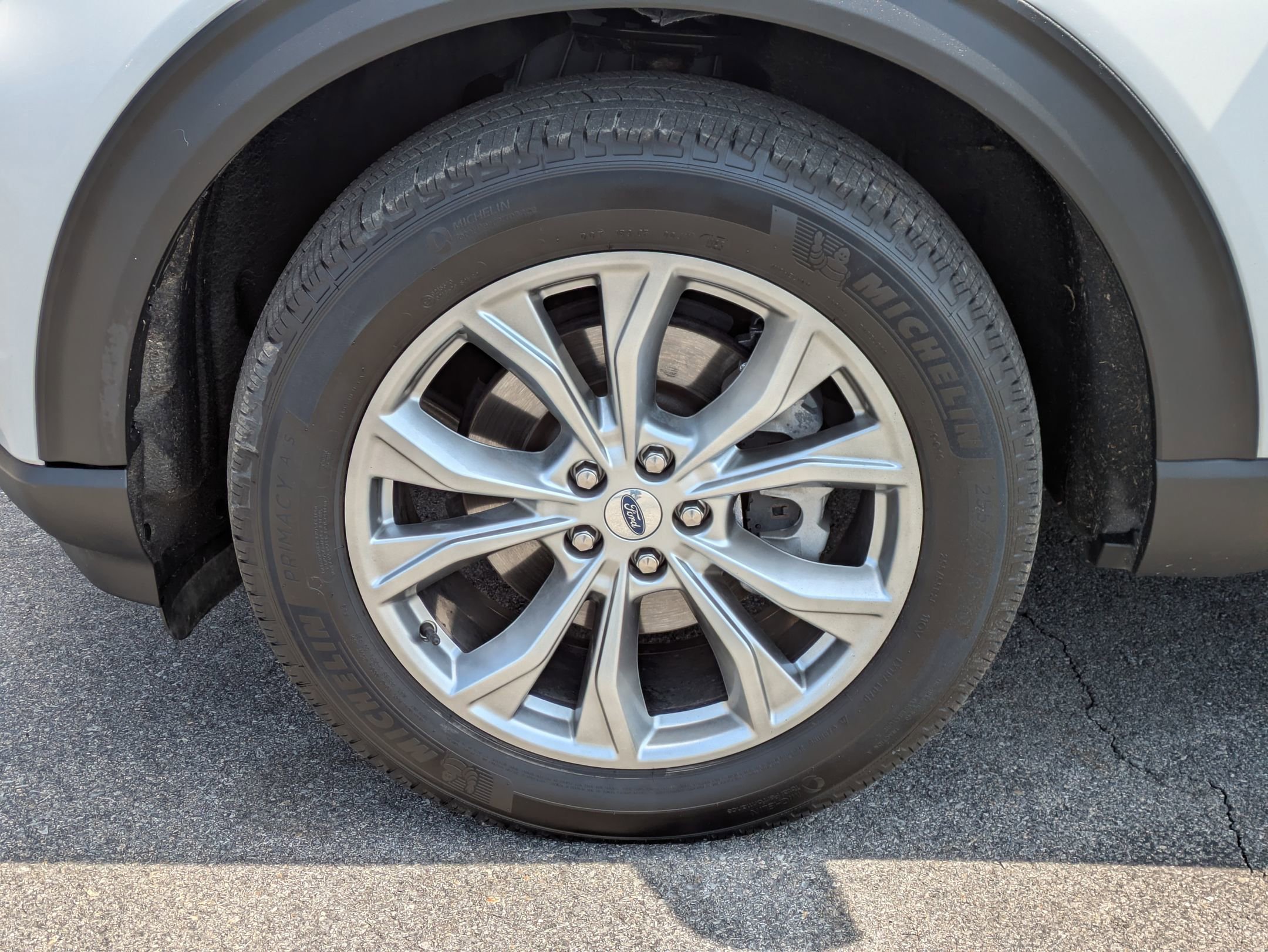 Certified 2023 Ford Explorer Limited w/ Limited Technology Package AWD/4WD image 26