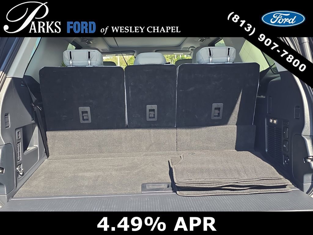 Certified 2025 Ford Expedition Platinum w/ Driver's Package image 8