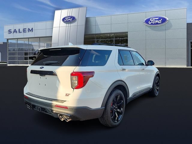 Certified 2023 Ford Explorer ST w/ Equipment Group 401A AWD/4WD image 3