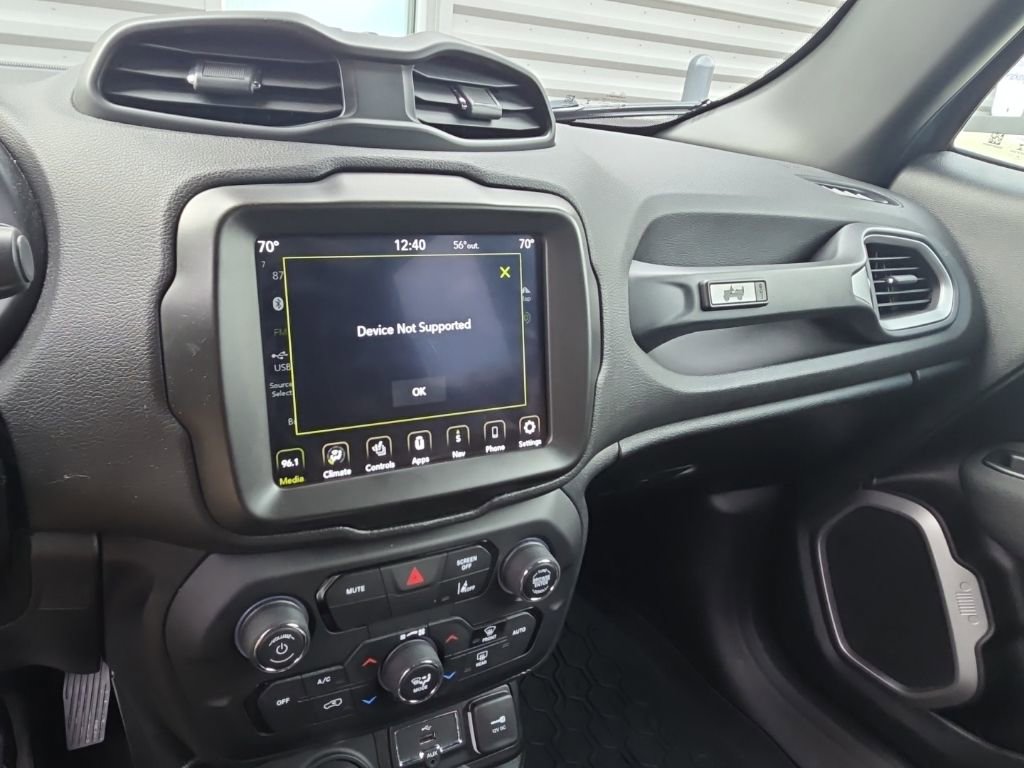 Used 2021 Jeep Renegade Latitude image 7