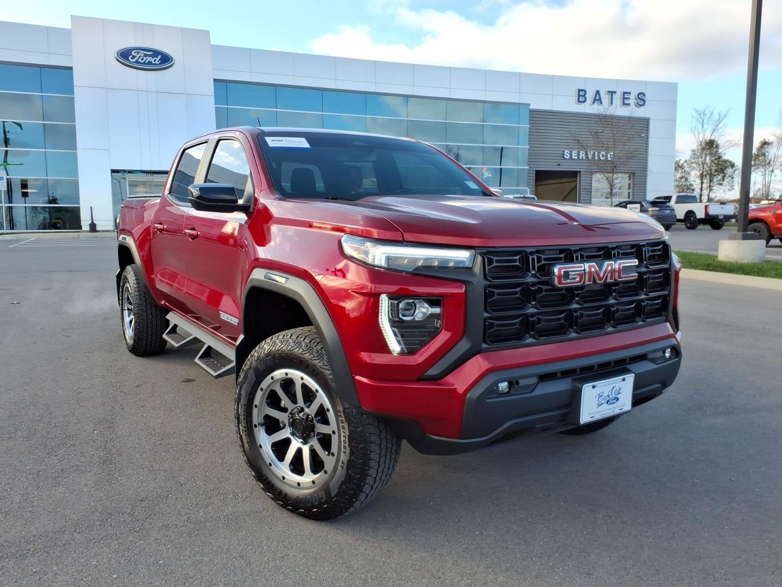 Used 2025 GMC Canyon Elevation w/ Convenience Package image 7