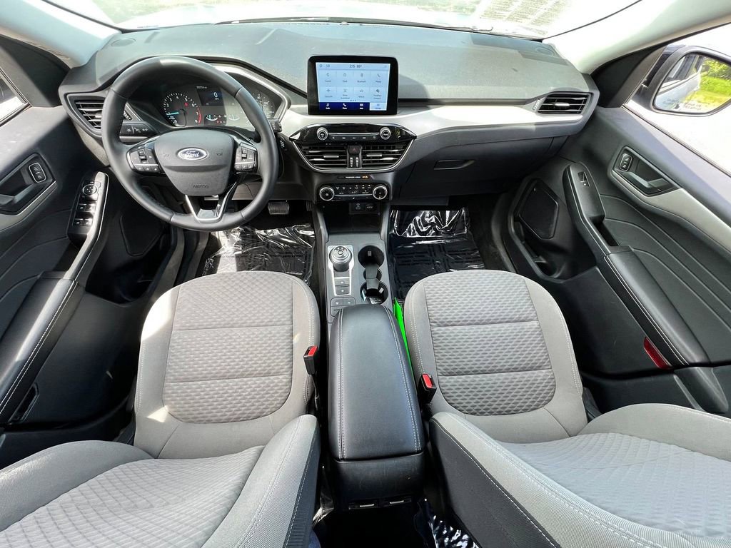 Certified 2022 Ford Escape SE w/ SE Sport Appearance Package AWD/4WD image 8