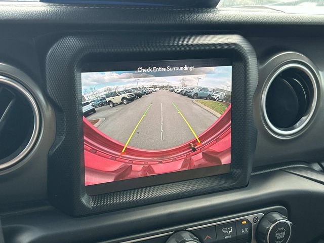 Used 2023 Jeep Wrangler Rubicon w/ Cold Weather Group image 38