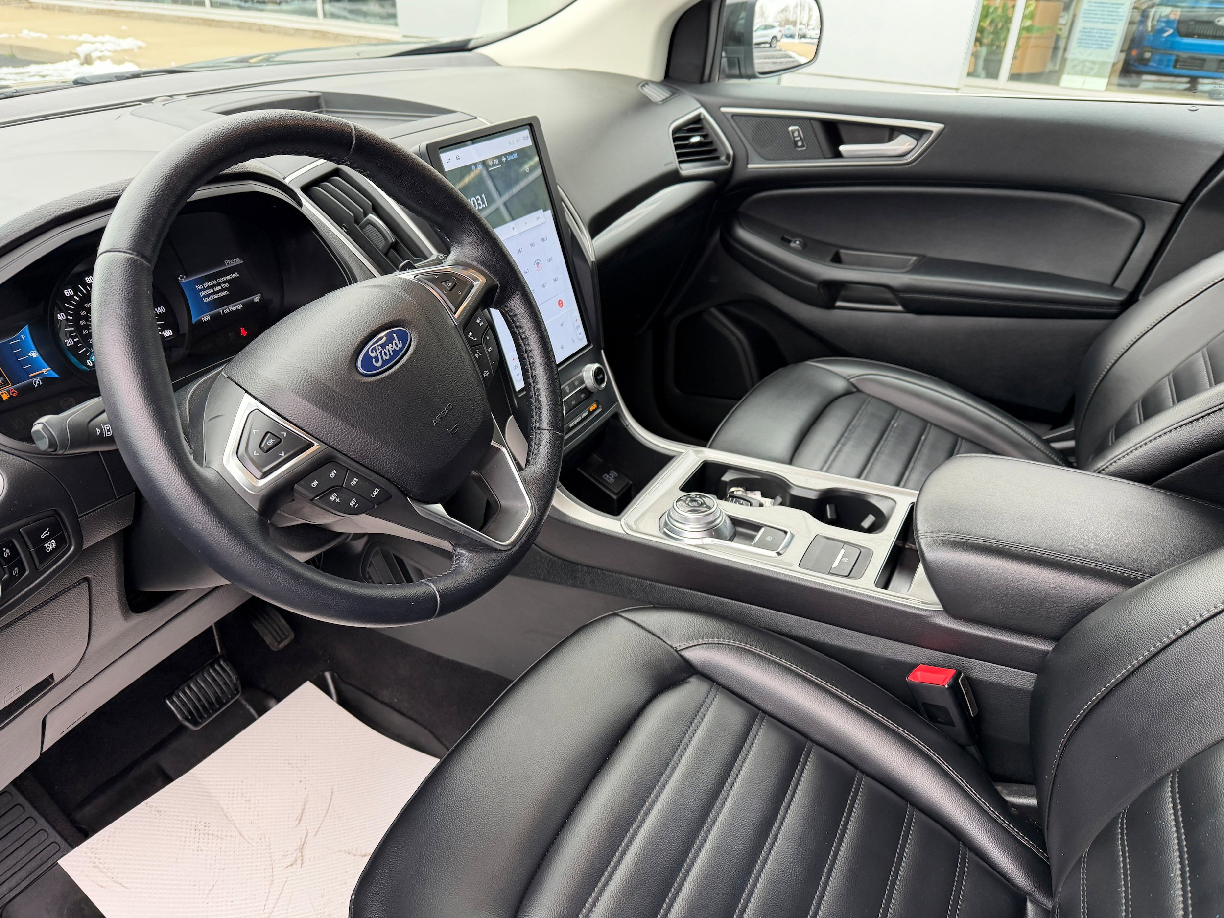 Certified 2024 Ford Edge SEL w/ Convenience Package AWD/4WD image 13
