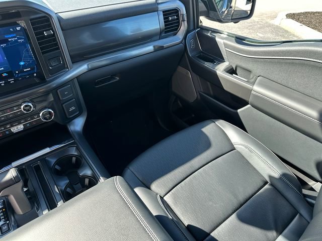 Certified 2025 Ford F150 Lariat AWD/4WD image 24