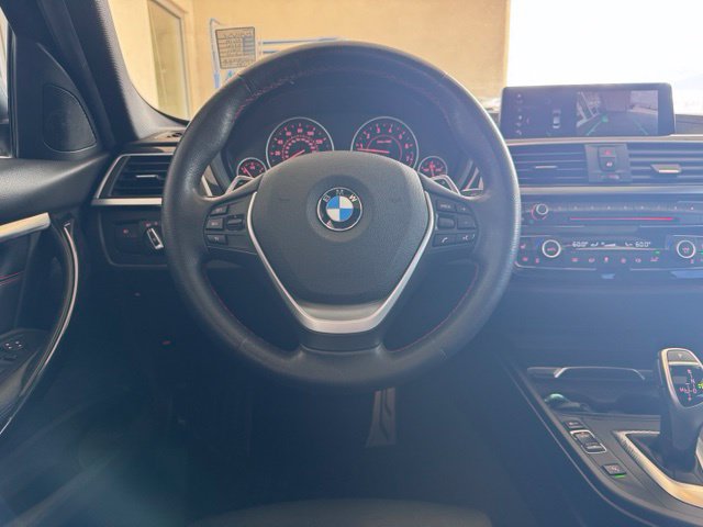 Used 2018 BMW 330i Sedan w/ Premium Package RWD image 13