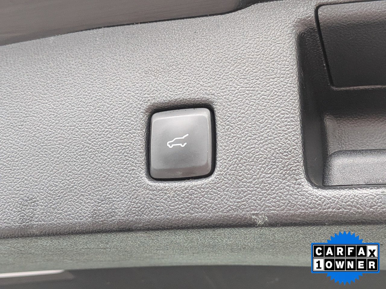 Certified 2023 Ford Escape ST-Line w/ Tech Pack #1 AWD/4WD image 12
