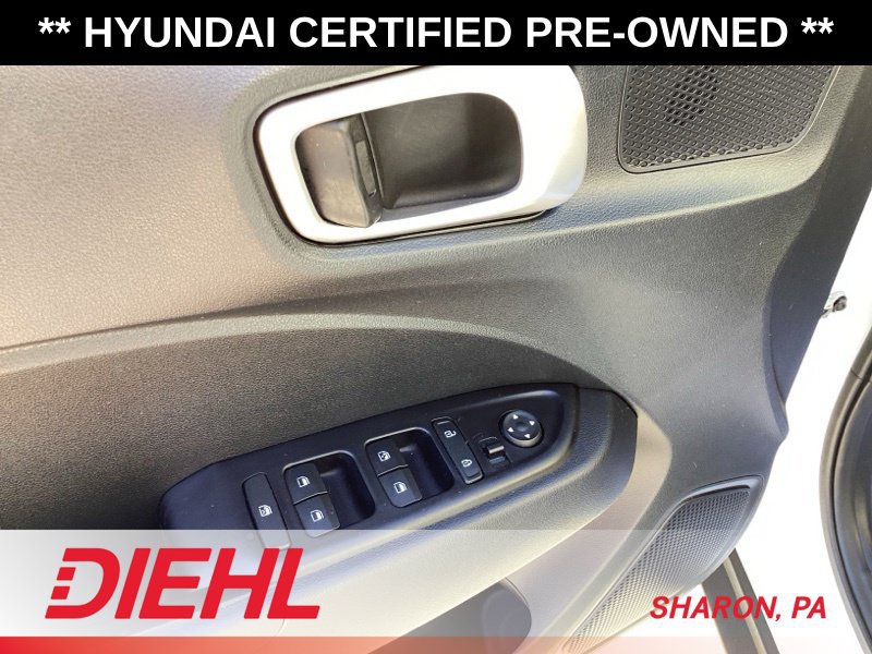 Certified 2024 Hyundai Venue SEL FWD image 21