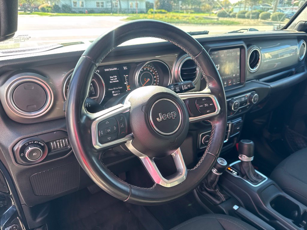 Used 2019 Jeep Wrangler Unlimited Sahara w/ Uconnect 4C Nav & Sound Group AWD/4WD image 11