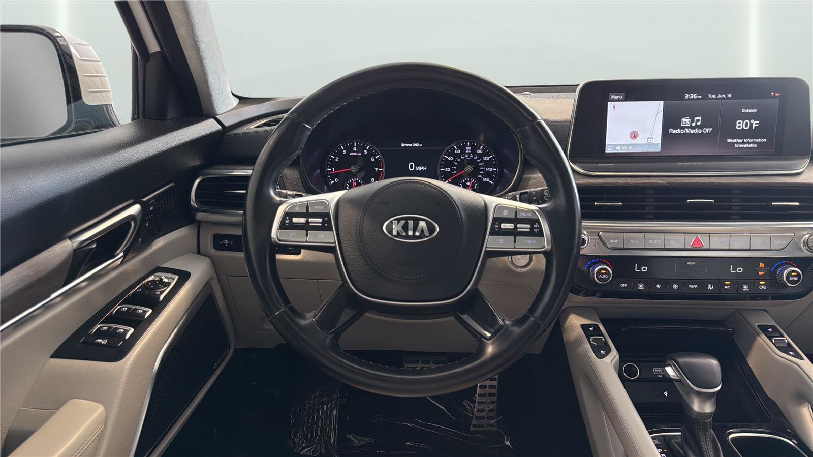 Used 2021 Kia Telluride SX w/ SX Prestige Package AWD/4WD image 13