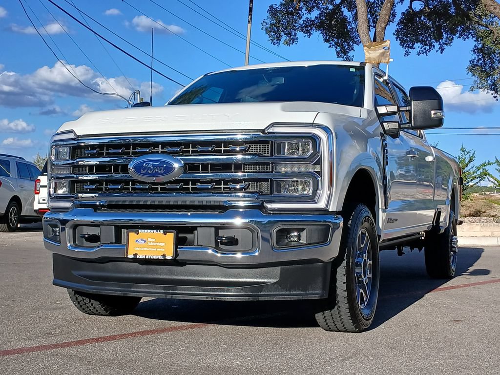 Certified 2026 Ford F350 Lariat w/ FX4 Off-Road Package AWD/4WD image 7