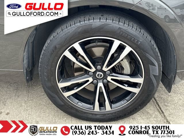 Used 2021 Volvo XC60 T5 Momentum w/ Advanced Package FWD image 30