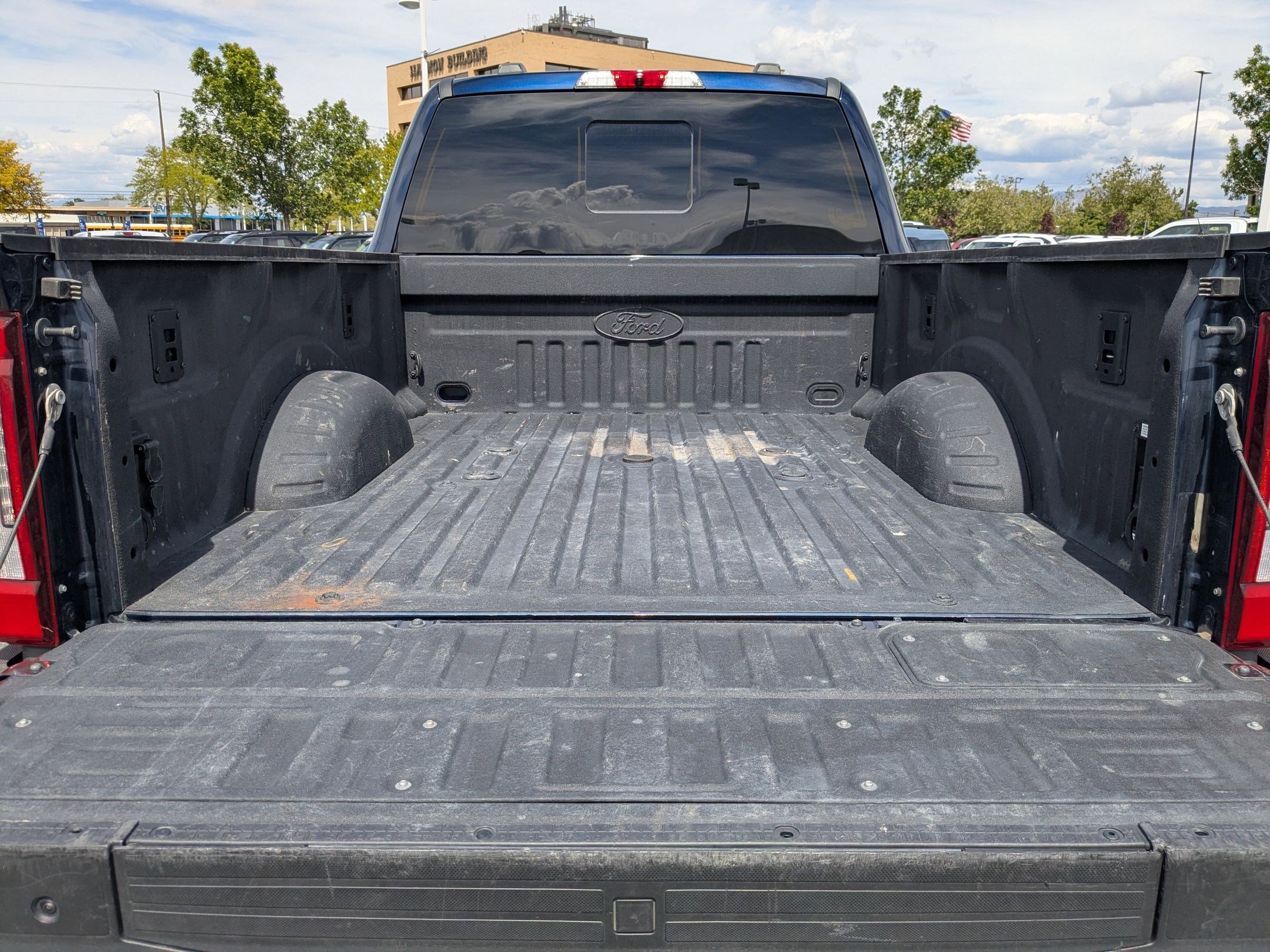 Certified 2024 Ford F350 Platinum AWD/4WD image 34