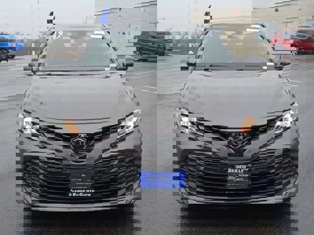 Used 2019 Toyota Camry LE FWD image 8
